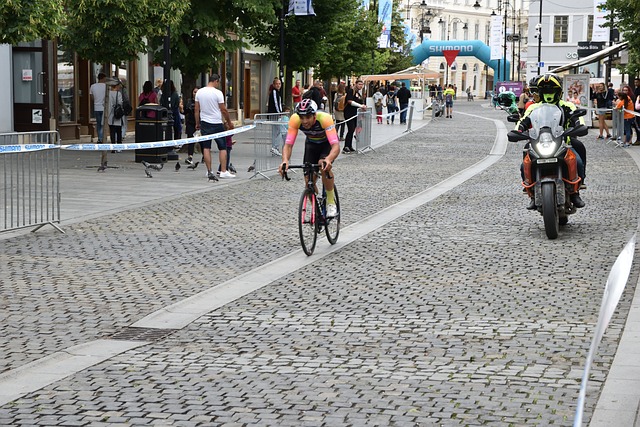 都显示出了 都显示出了